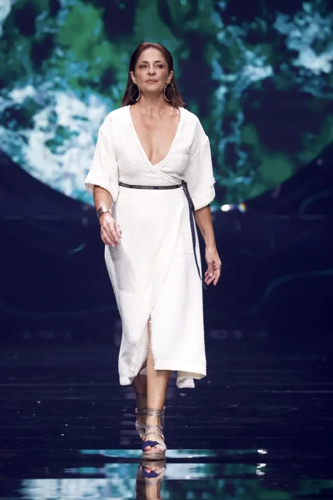 Coleccion amarte pasarela Elena Morales 2025