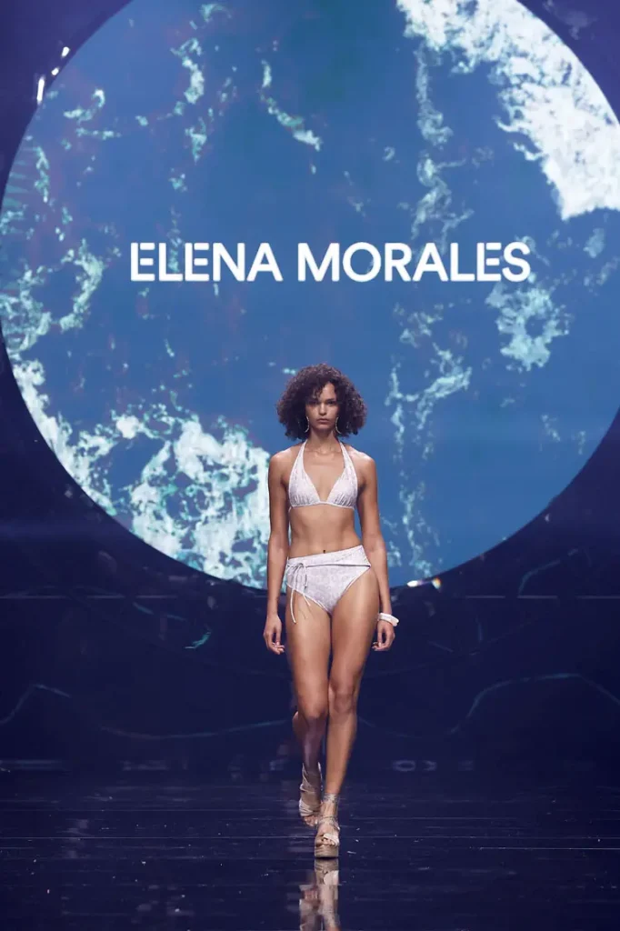 Coleccion amarte pasarela Elena Morales 2025