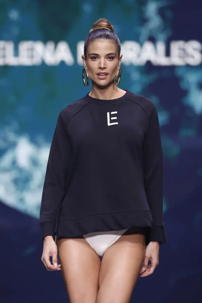Coleccion amarte pasarela Elena Morales 2025