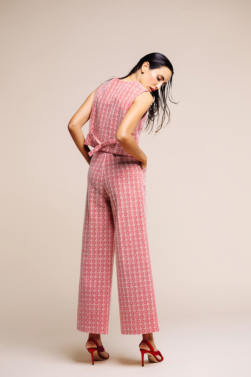 CONJUNTO LINO BORDADO ROJO LARGO 2