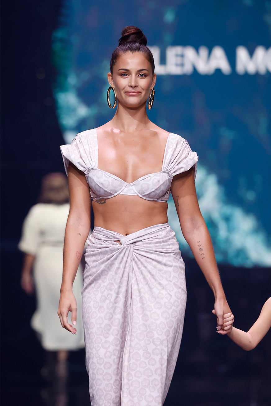 Top lazada manchas desfile